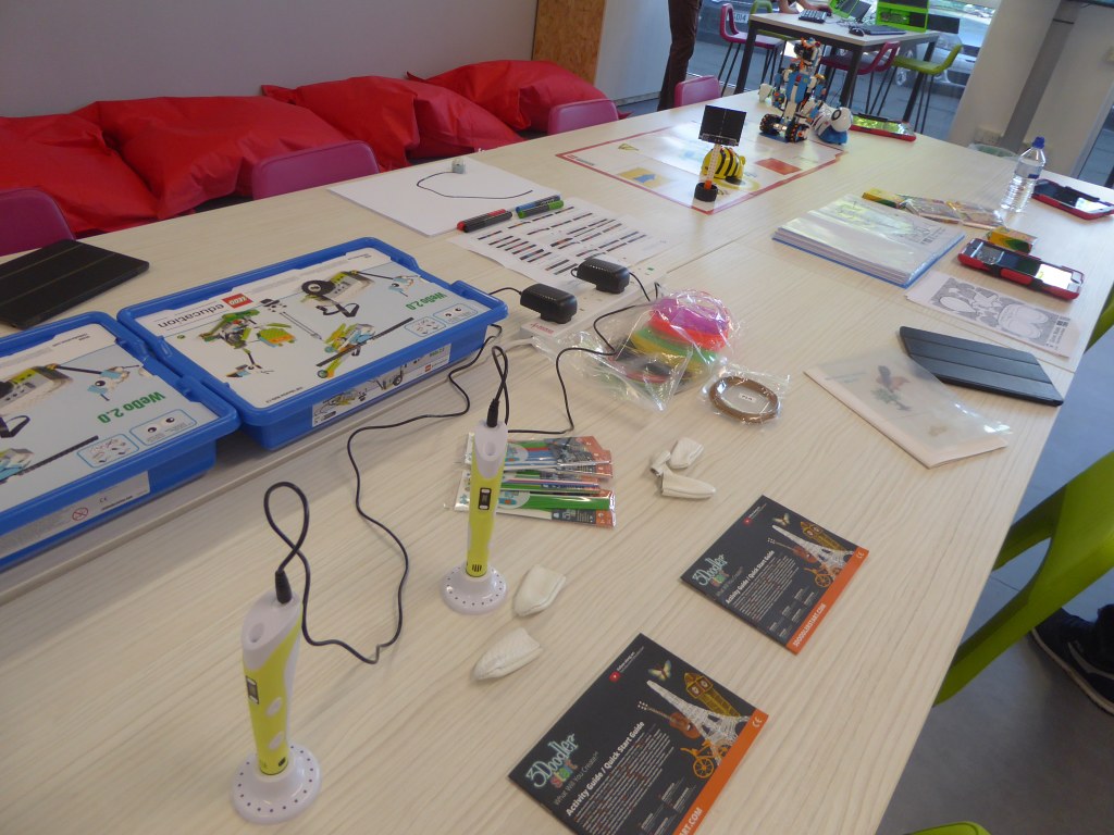 A makerspace in a library can take many forms.
